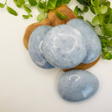 Charger l&#39;image dans la galerie, Calcite bleue
